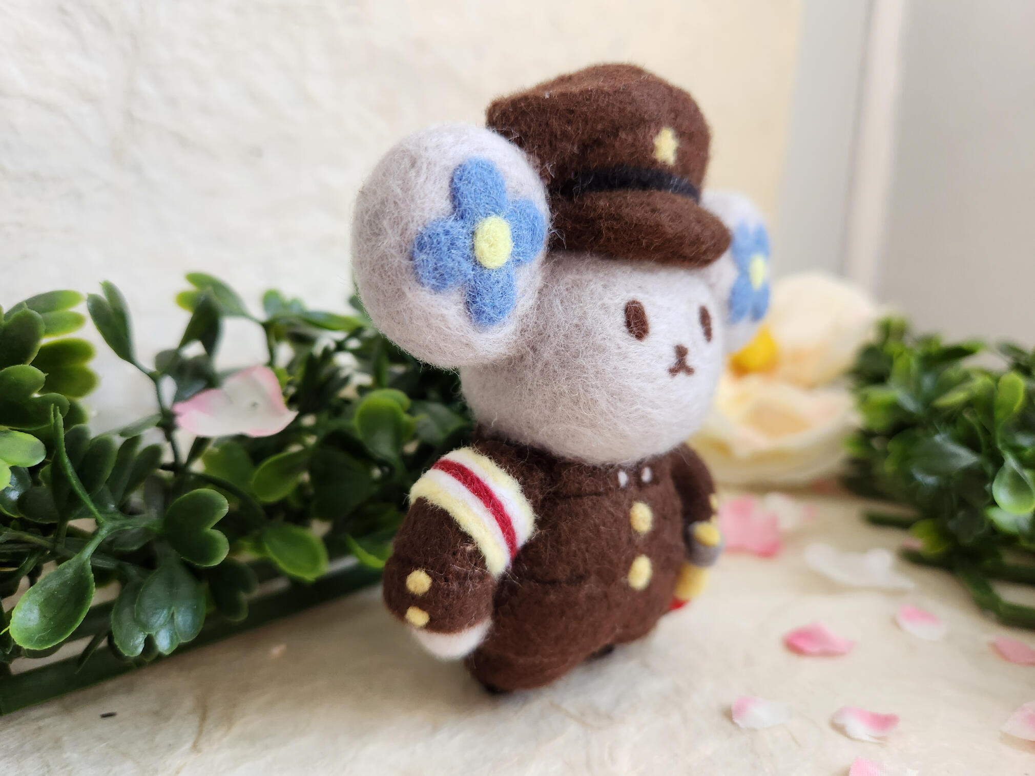 Side view of Chuunosuke